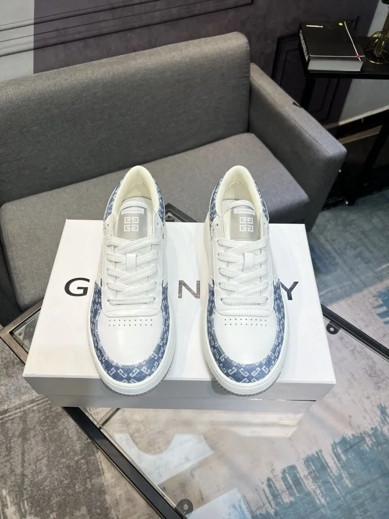 Versatile Givenchy Shoes 4642