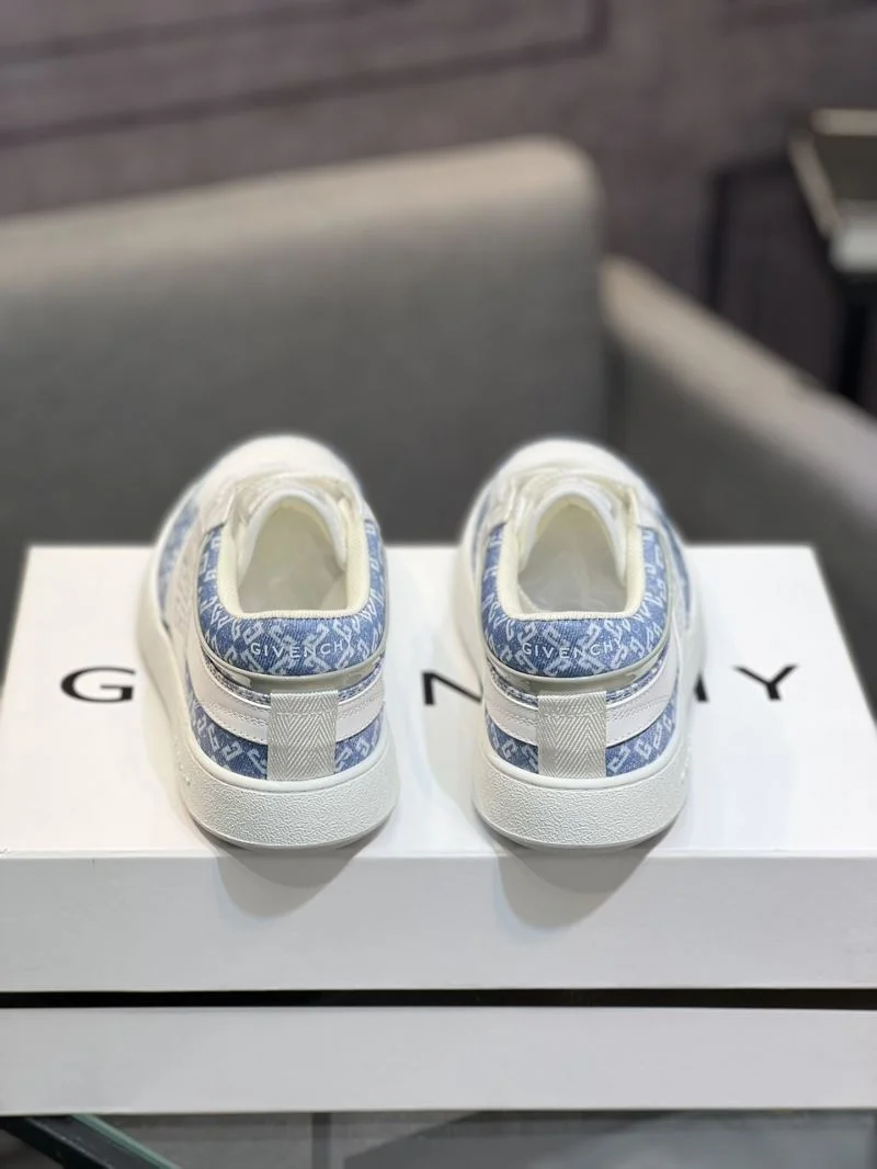 Versatile Givenchy Shoes 4642