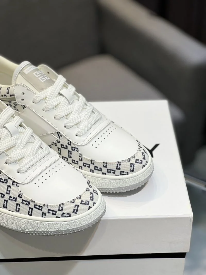 Givenchy Shoes OdorResistant 4689