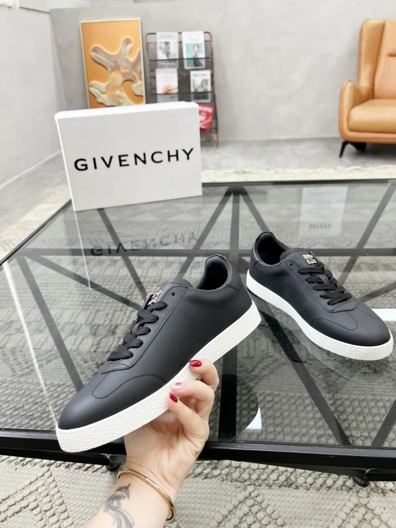 Seasonal Givenchy Shoes 4631