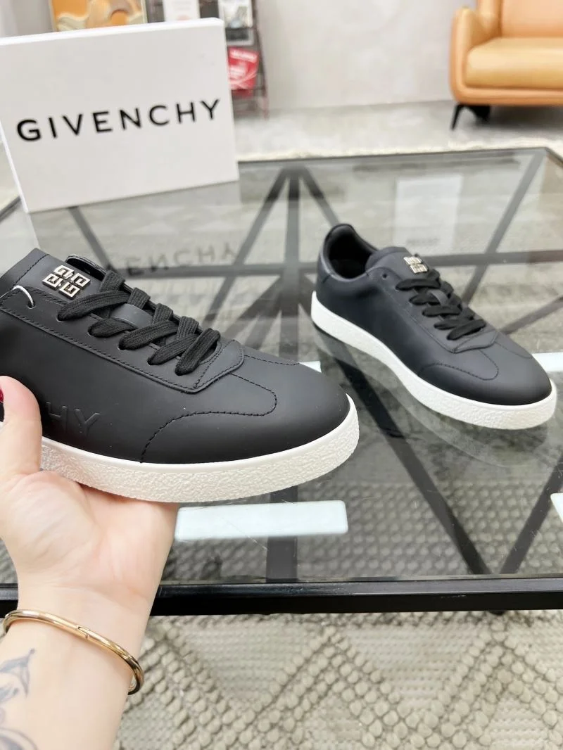 Seasonal Givenchy Shoes 4631
