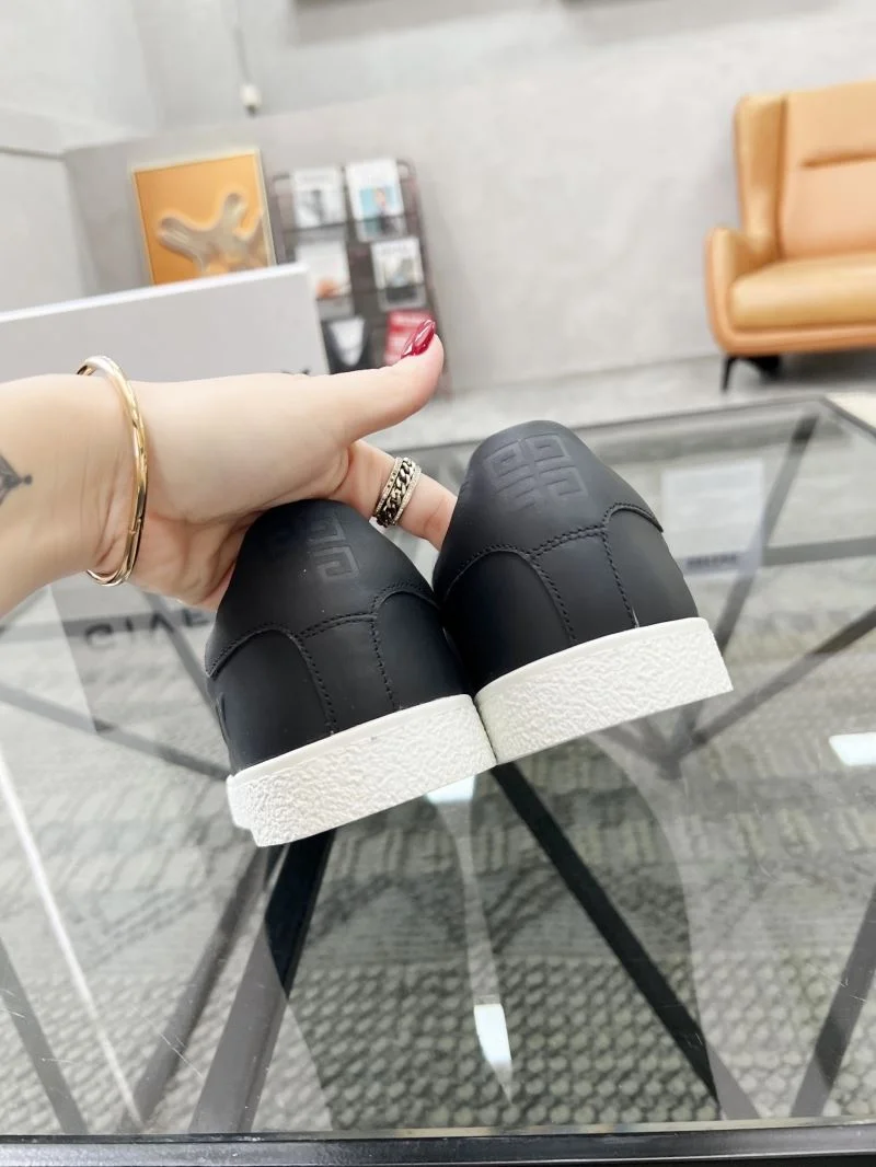 Seasonal Givenchy Shoes 4631