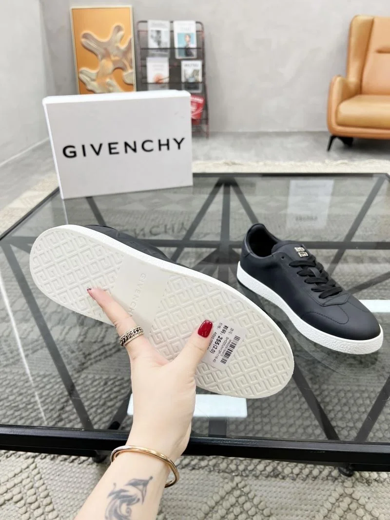 Seasonal Givenchy Shoes 4631