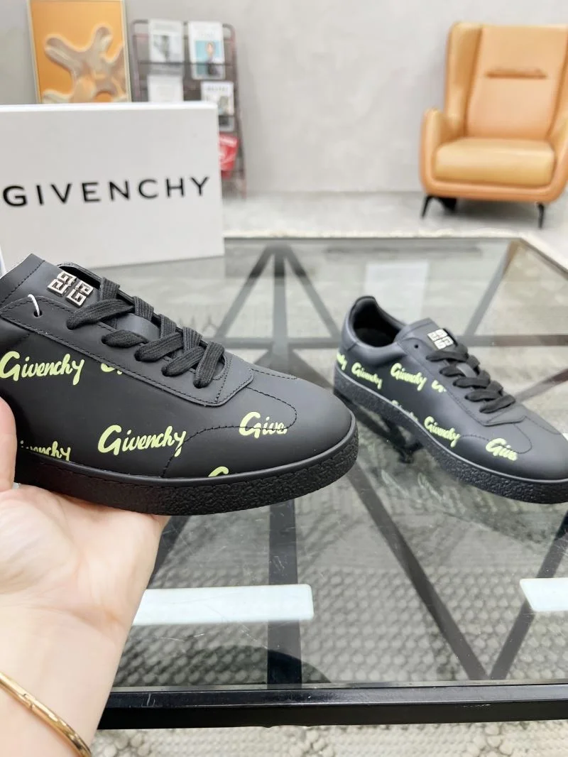 Givenchy Shoes Timeless 4657