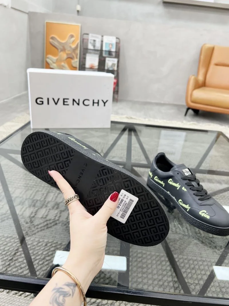 Givenchy Shoes Timeless 4657