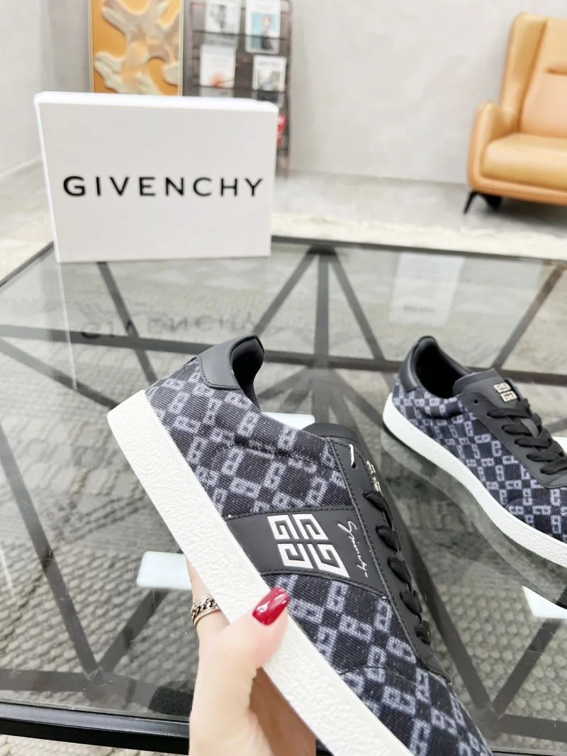 Classic Givenchy Shoes 4630