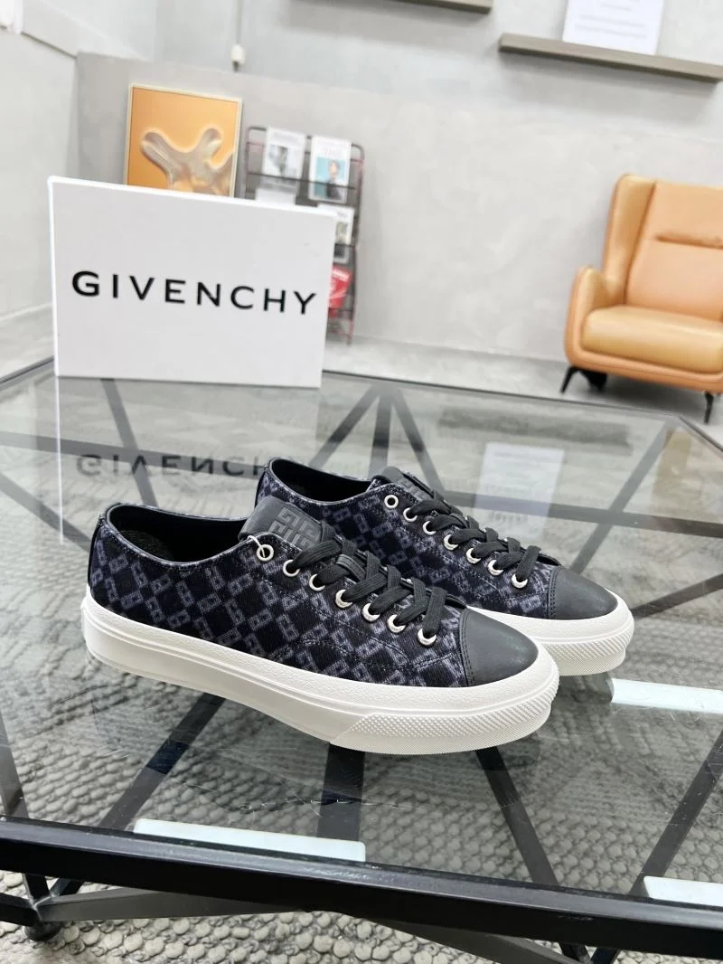 TechFriendly Givenchy Shoes 4791