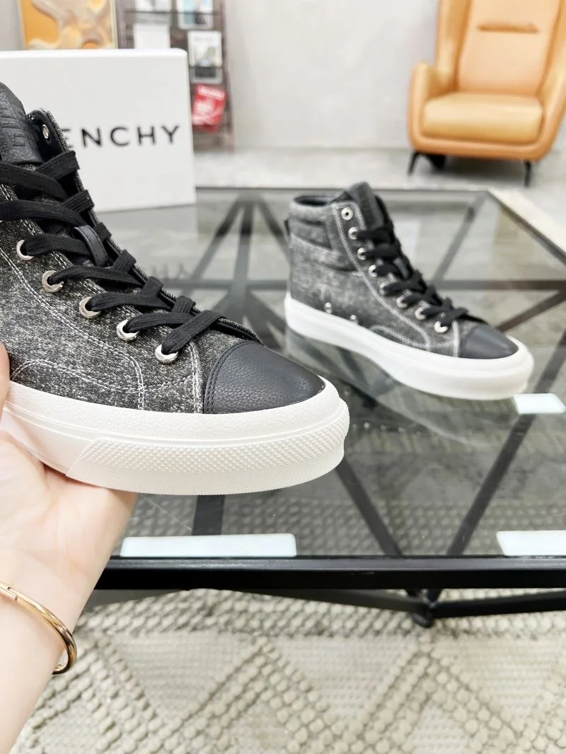 ComfortFit Givenchy Shoes 4624