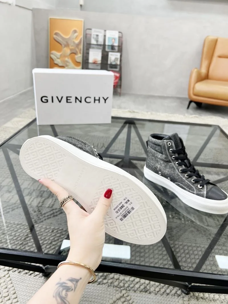 ComfortFit Givenchy Shoes 4624