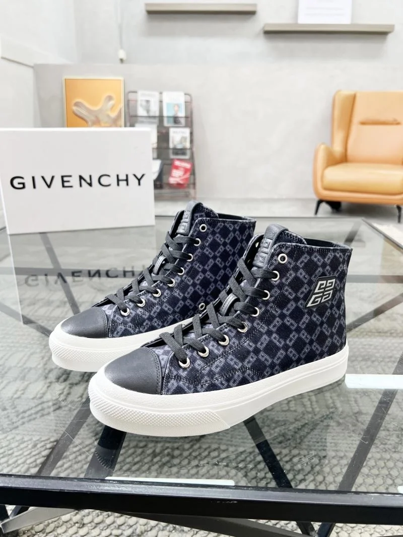 RelaxedFit Givenchy Shoes 4614