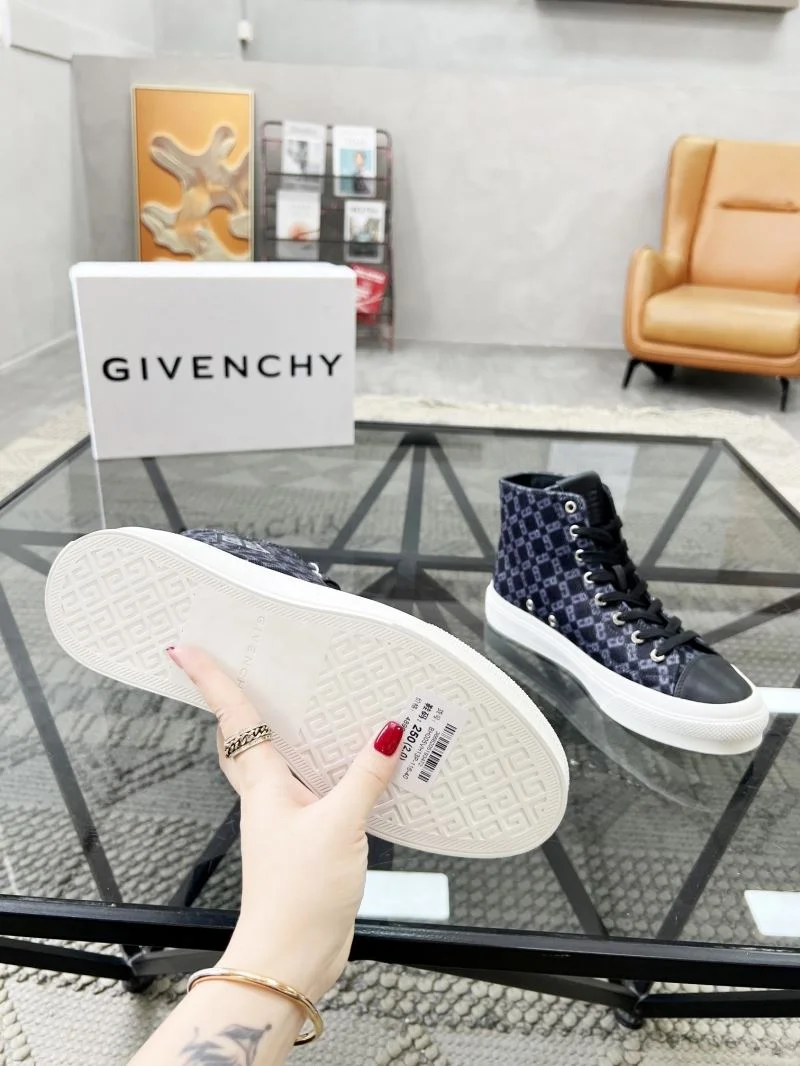RelaxedFit Givenchy Shoes 4614