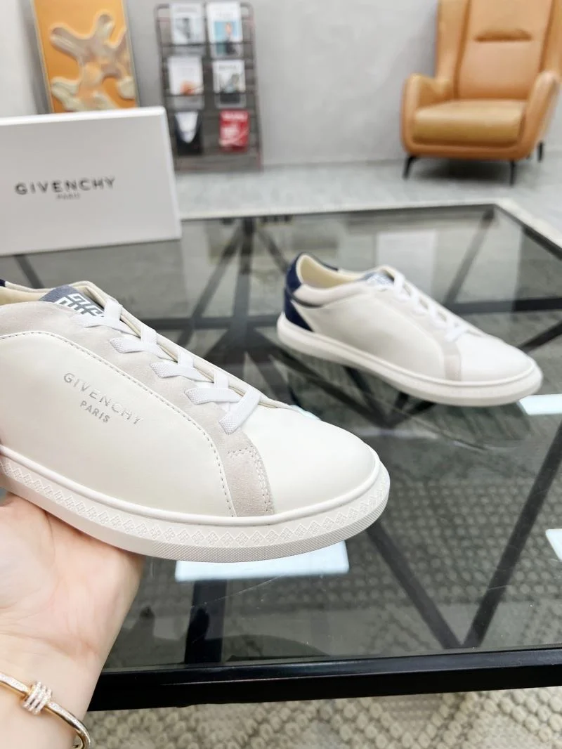 Givenchy Shoes TravelReady 4686