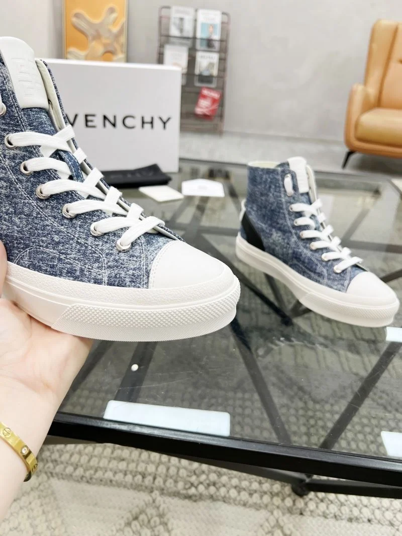 HighQuality Givenchy Shoes 4601
