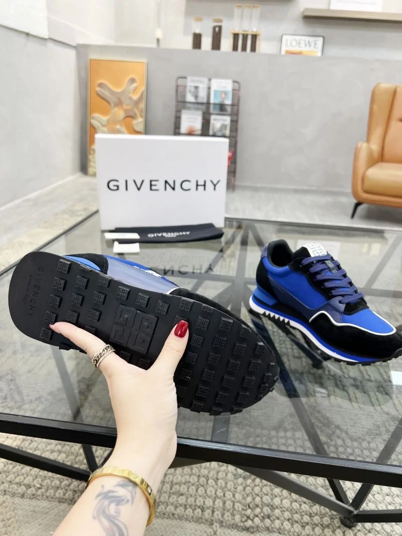 Versatile Givenchy Shoes 4599