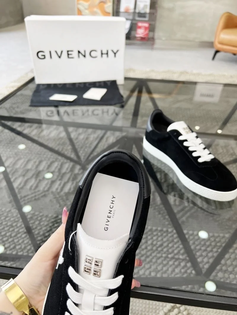 Compact Givenchy Shoes 4585