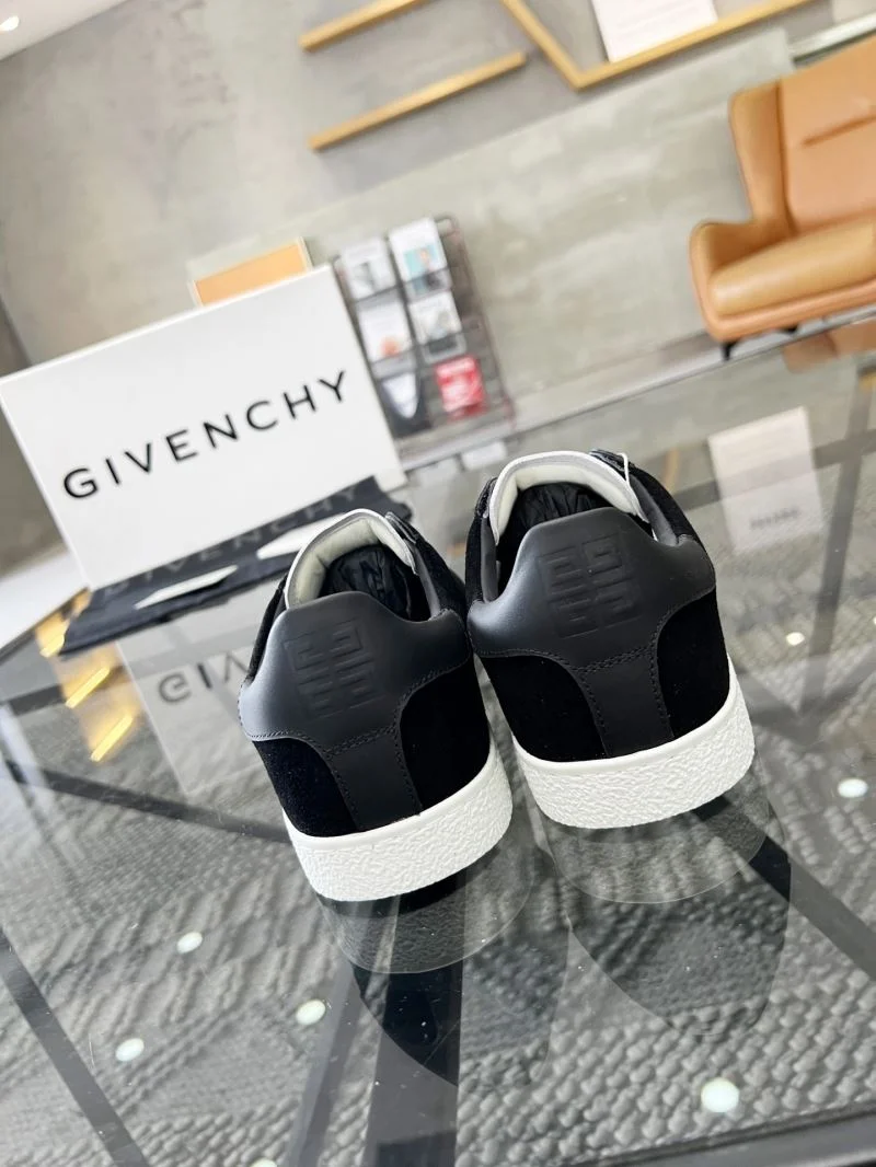 Compact Givenchy Shoes 4585