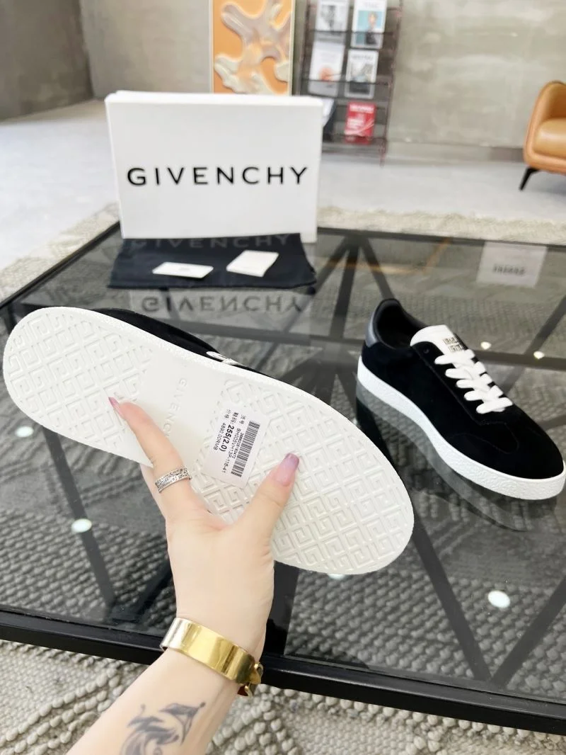 Compact Givenchy Shoes 4585