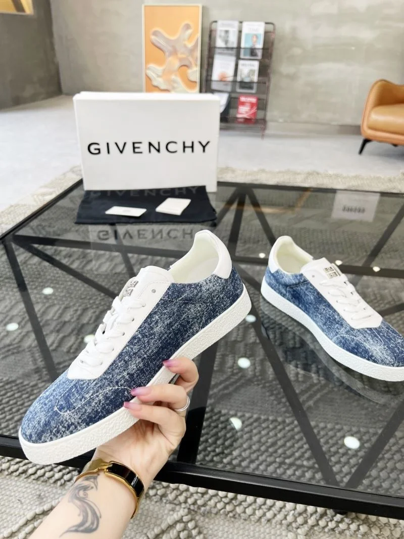 OdorResistant Givenchy Shoes 4588