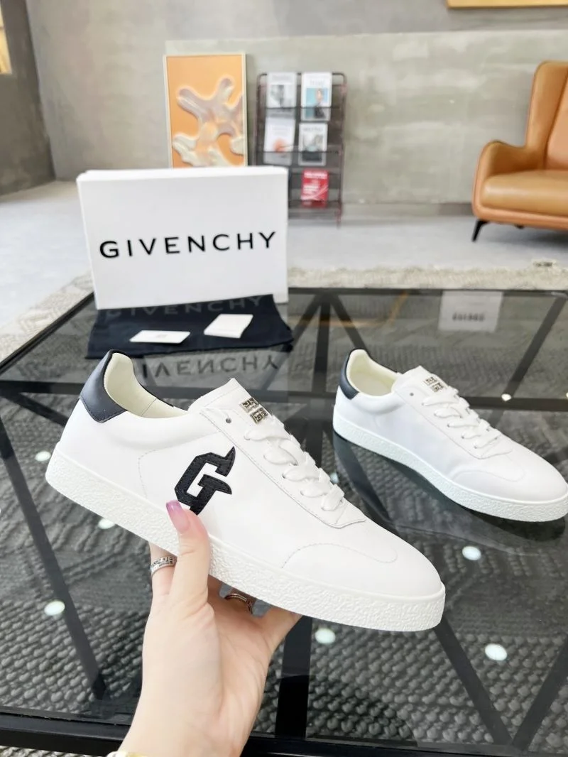 Givenchy Shoes Packable 4612