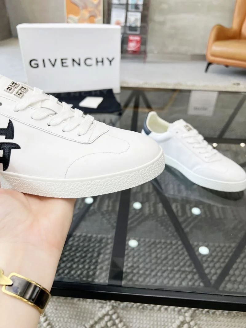 Givenchy Shoes Packable 4612