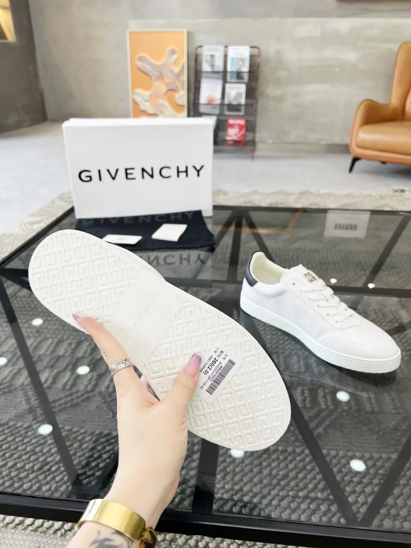 Givenchy Shoes Packable 4612