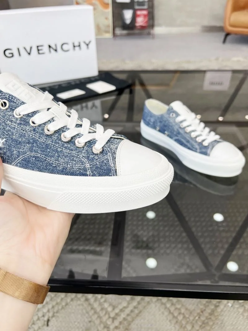 Givenchy Shoes Sophisticated 4608