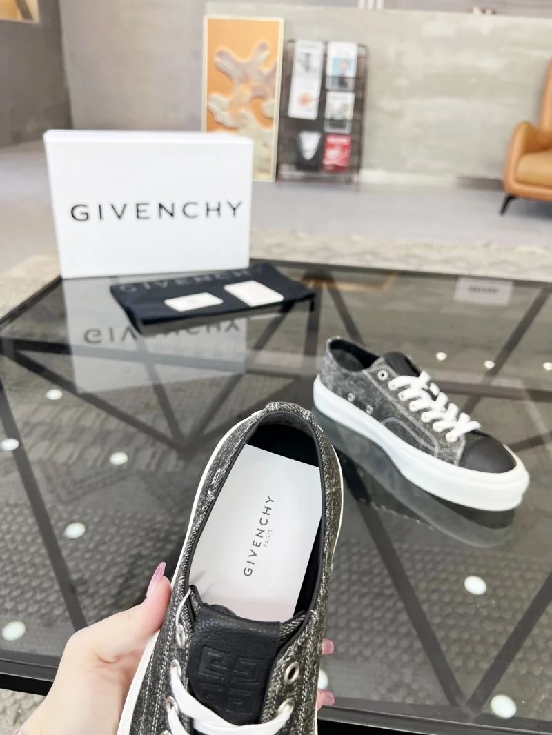 Durable Givenchy Shoes 4586