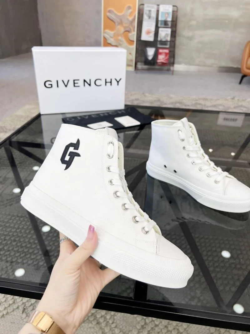 WrinkleFree Givenchy Shoes 4584