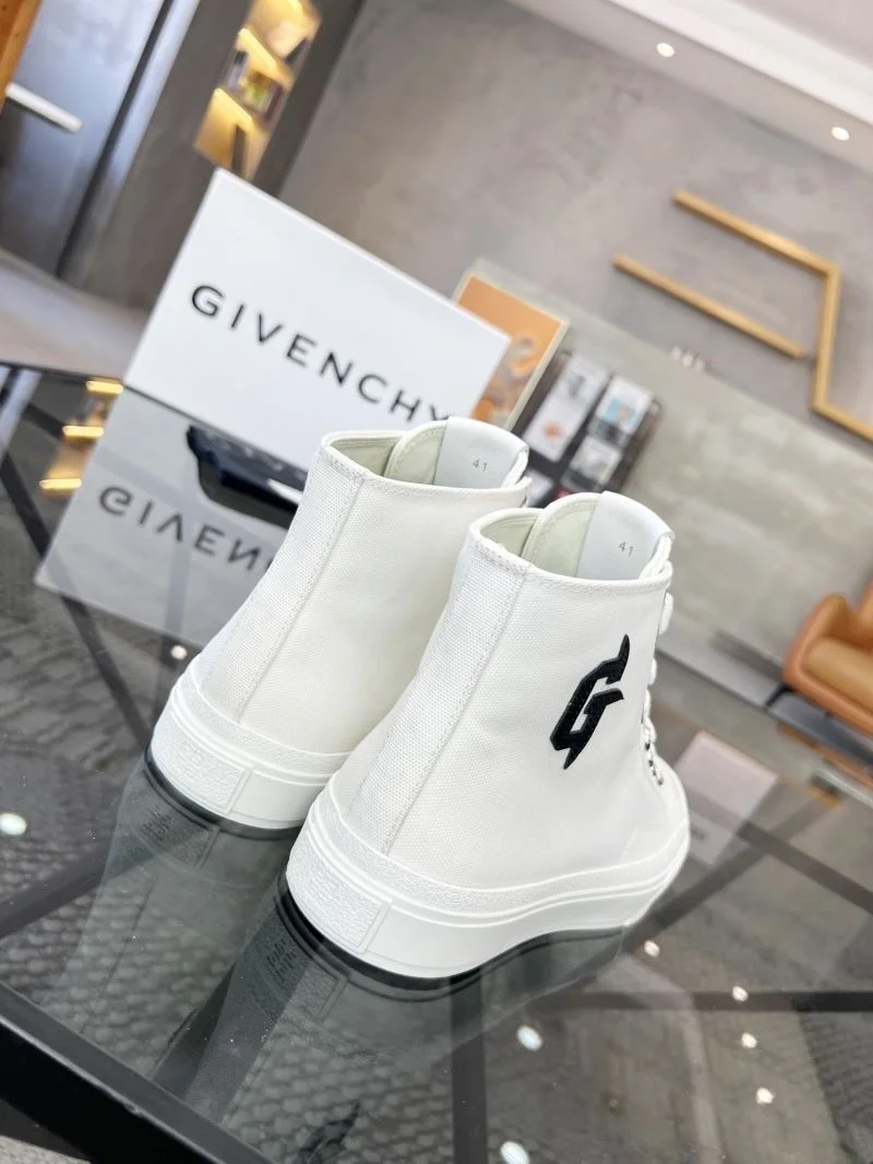 WrinkleFree Givenchy Shoes 4584