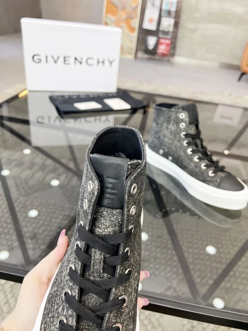 Sophisticated Givenchy Shoes 4611