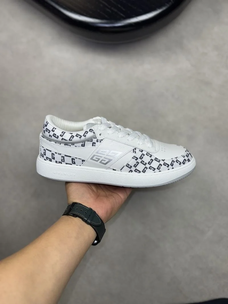 SoftTouch Givenchy Shoes 4574