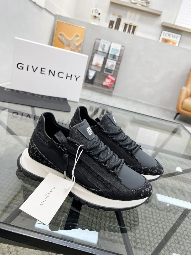 Givenchy Shoes Unisex 4562