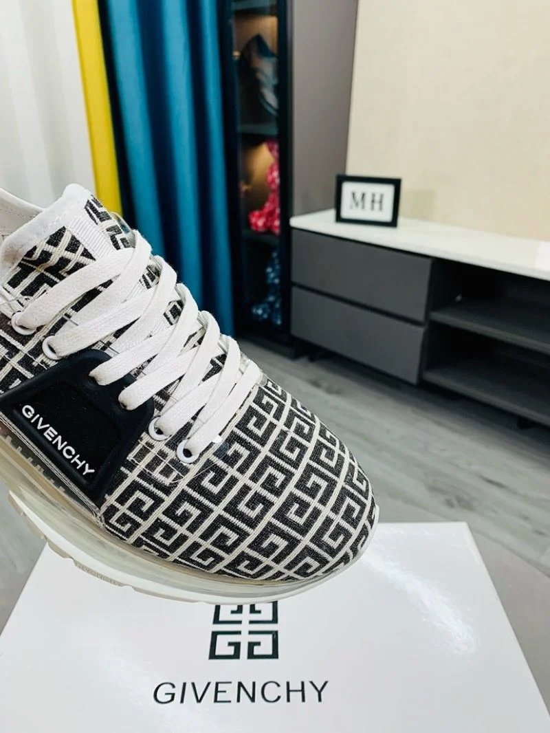 Givenchy Shoes Modern 4559