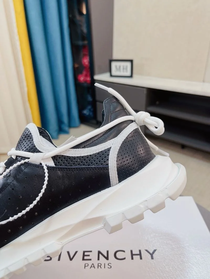 Givenchy Shoes Premium 4595