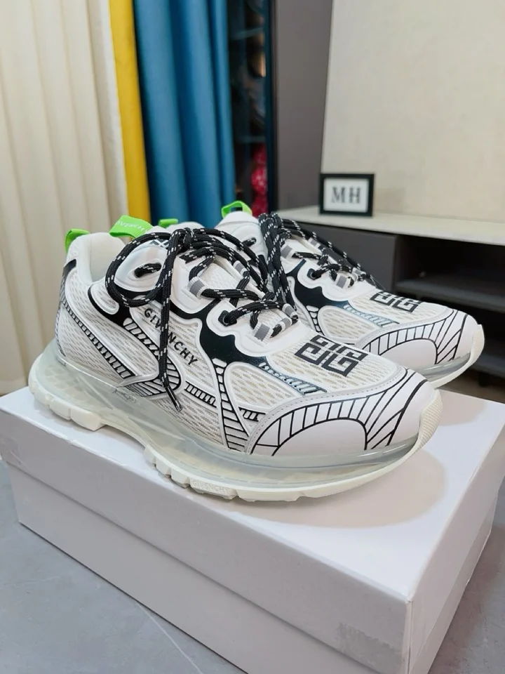 FreshLook Givenchy Shoes 4554