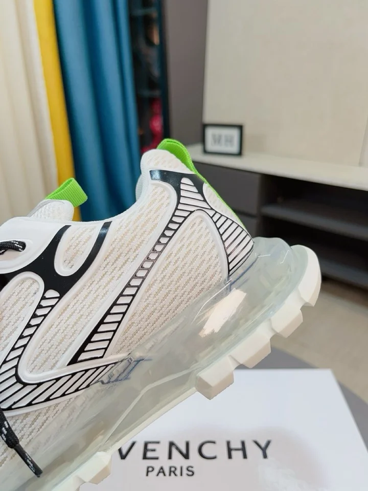 FreshLook Givenchy Shoes 4554