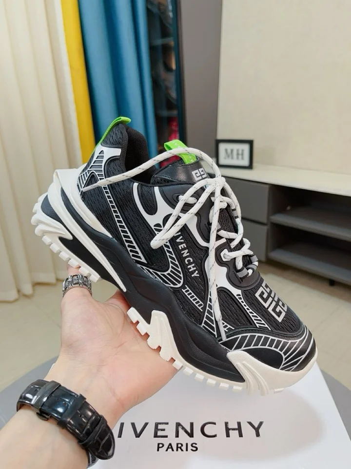 Comfortable Givenchy Shoes 4643