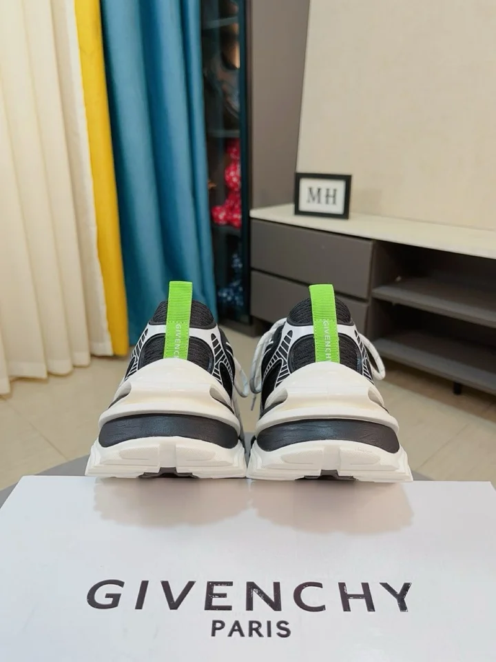 Comfortable Givenchy Shoes 4643