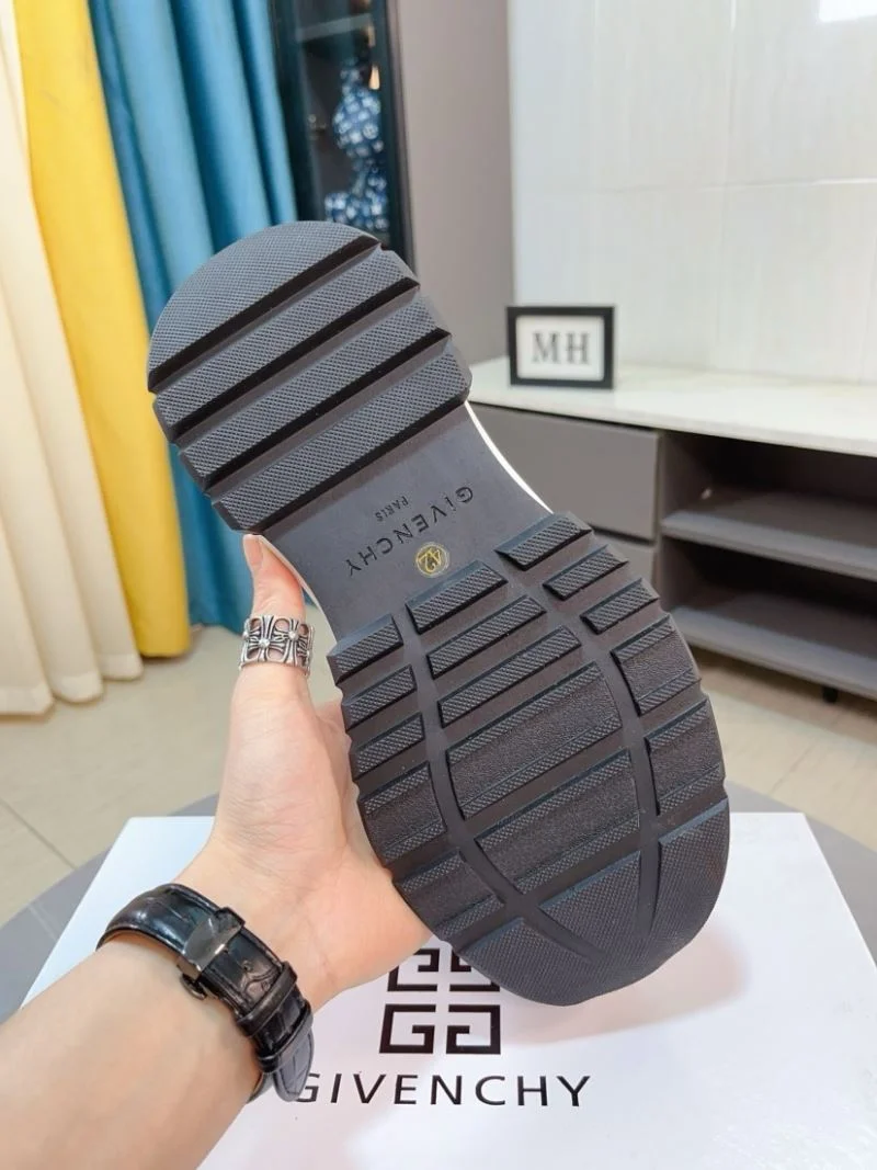Givenchy Shoes Classic 4545