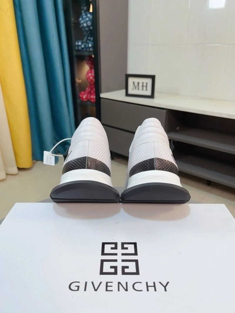 Givenchy Shoes Classic 4545