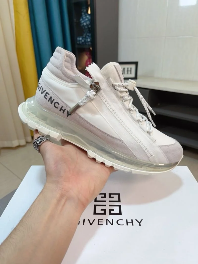 Chic Givenchy Shoes 4573