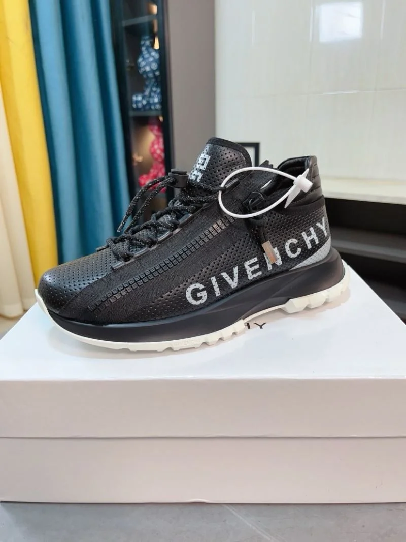 Givenchy Shoes Timeless 4570