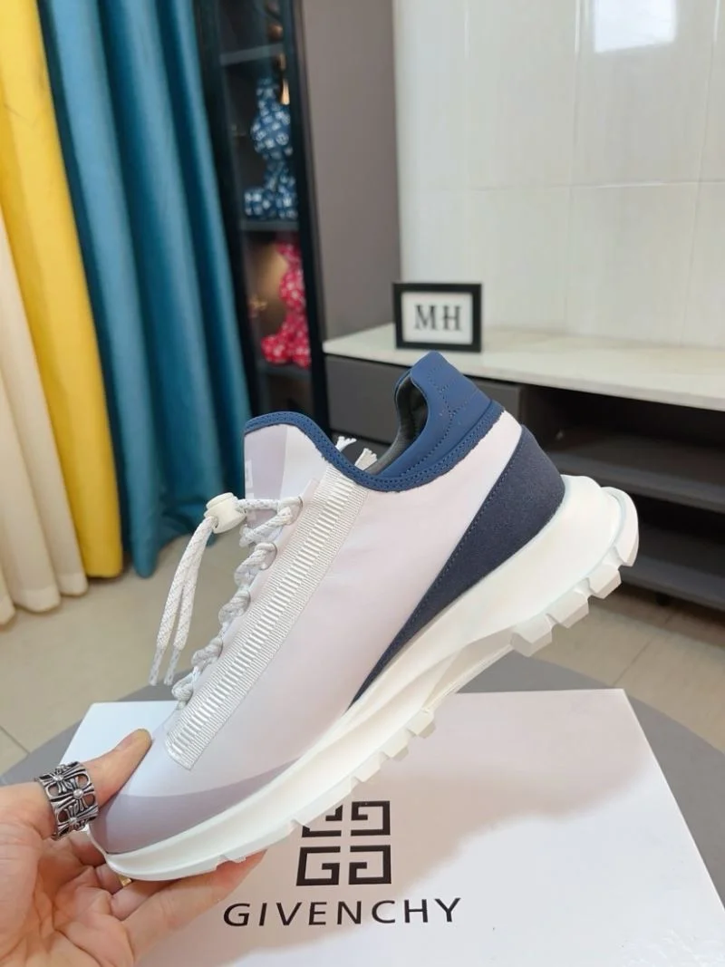 Givenchy Shoes FashionForward 4544