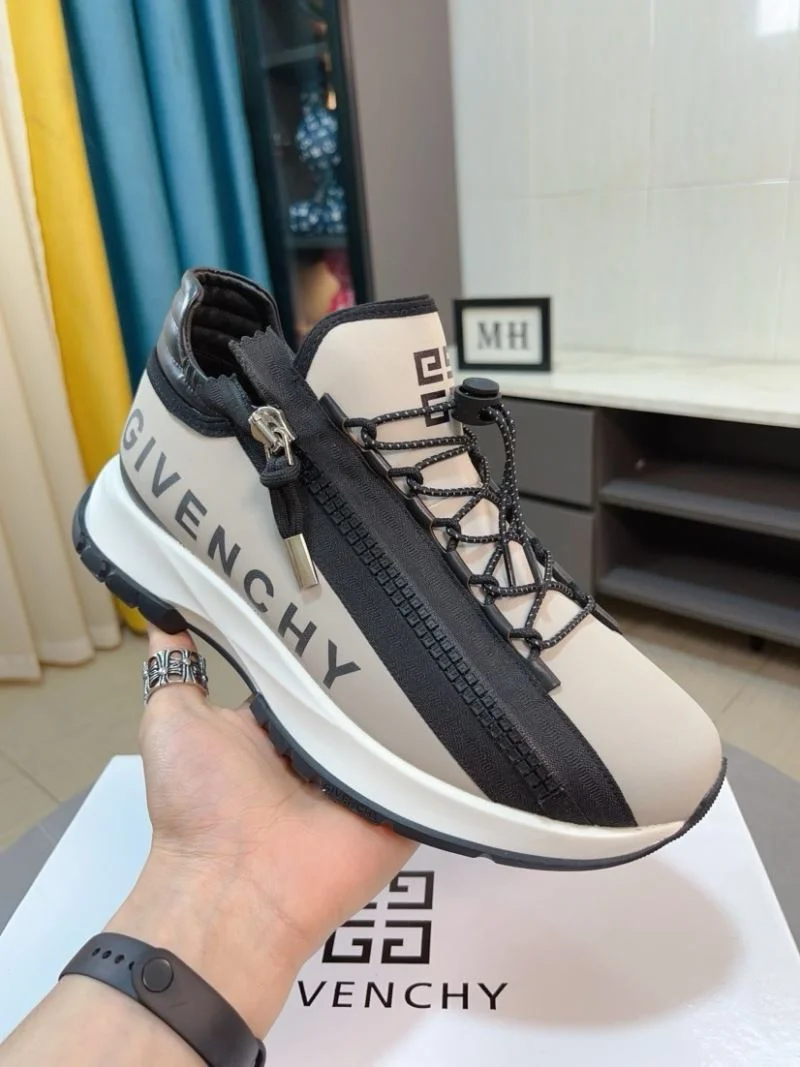 Givenchy Shoes UrbanChic 4540