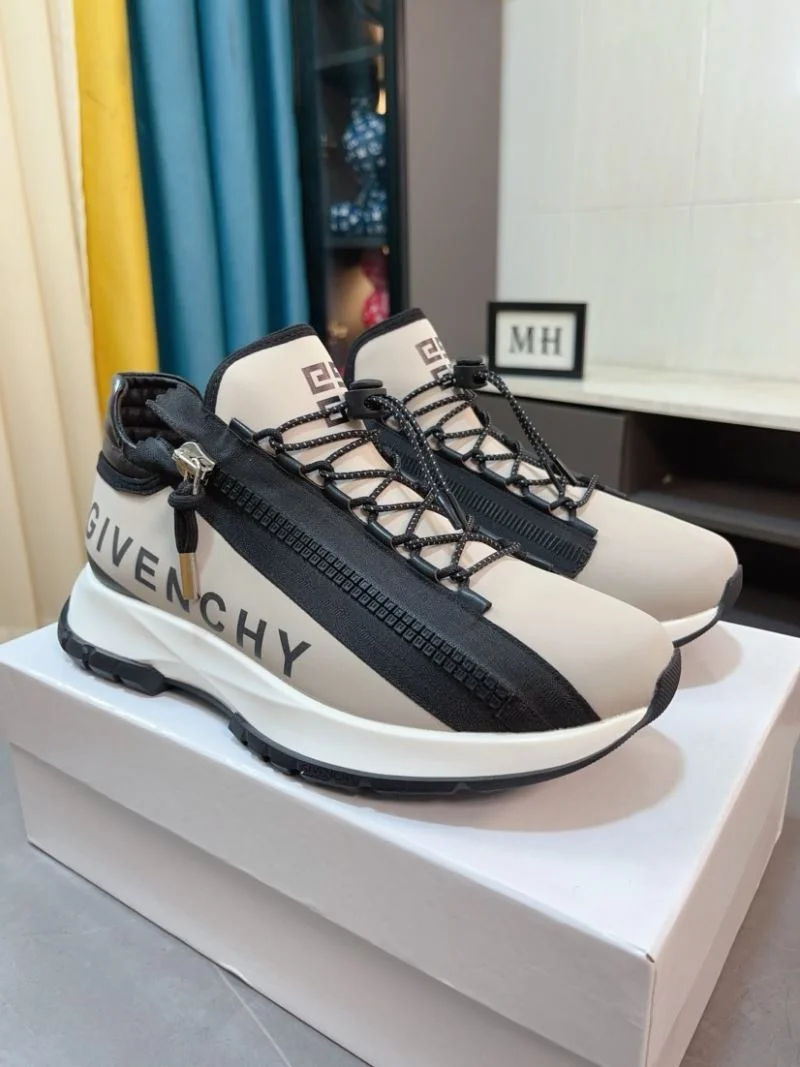 Givenchy Shoes UrbanChic 4540