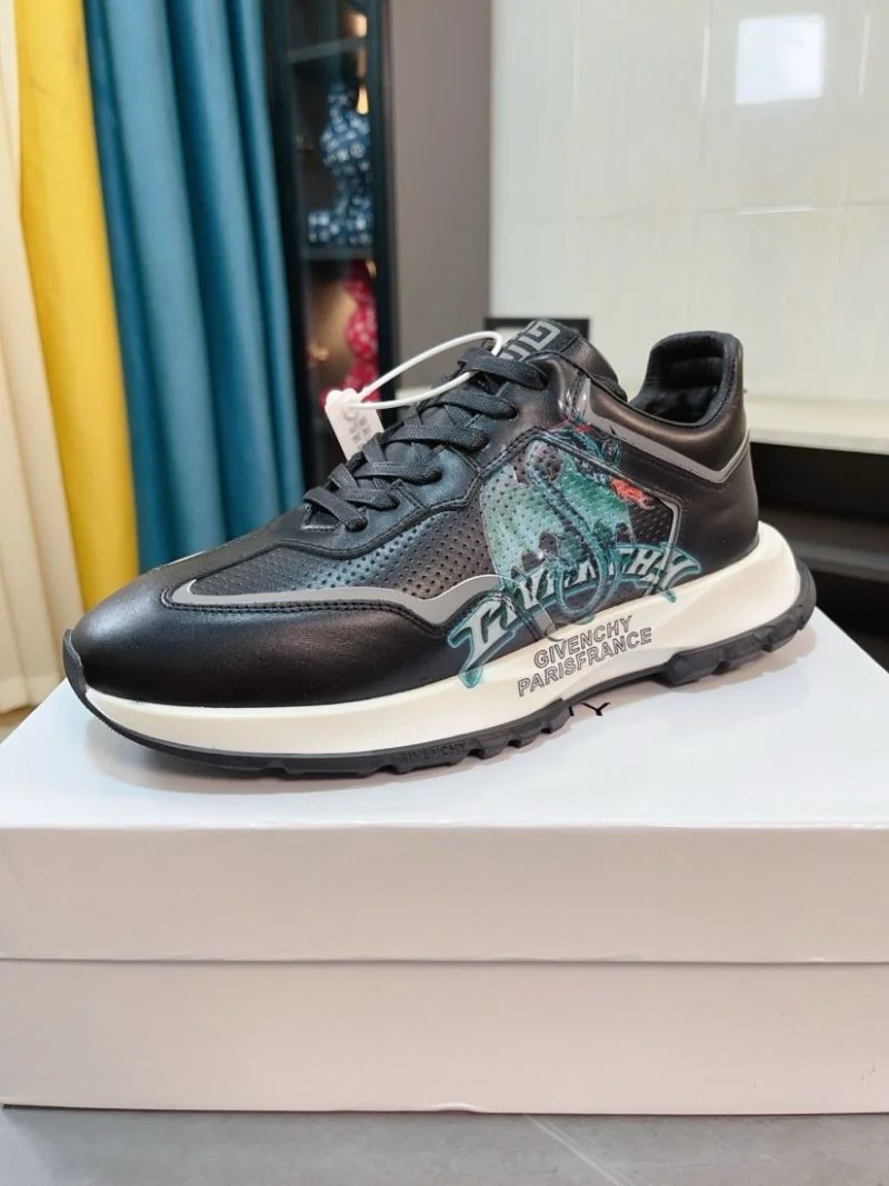 Durable Givenchy Shoes 4572