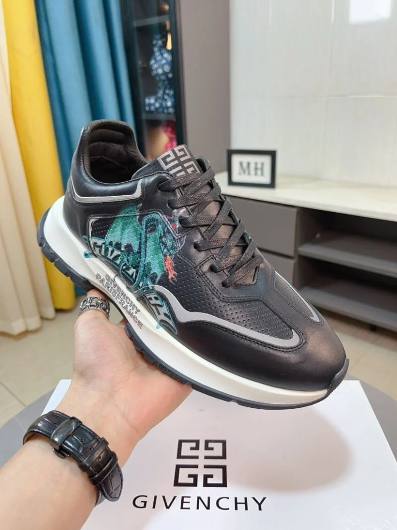 Durable Givenchy Shoes 4572