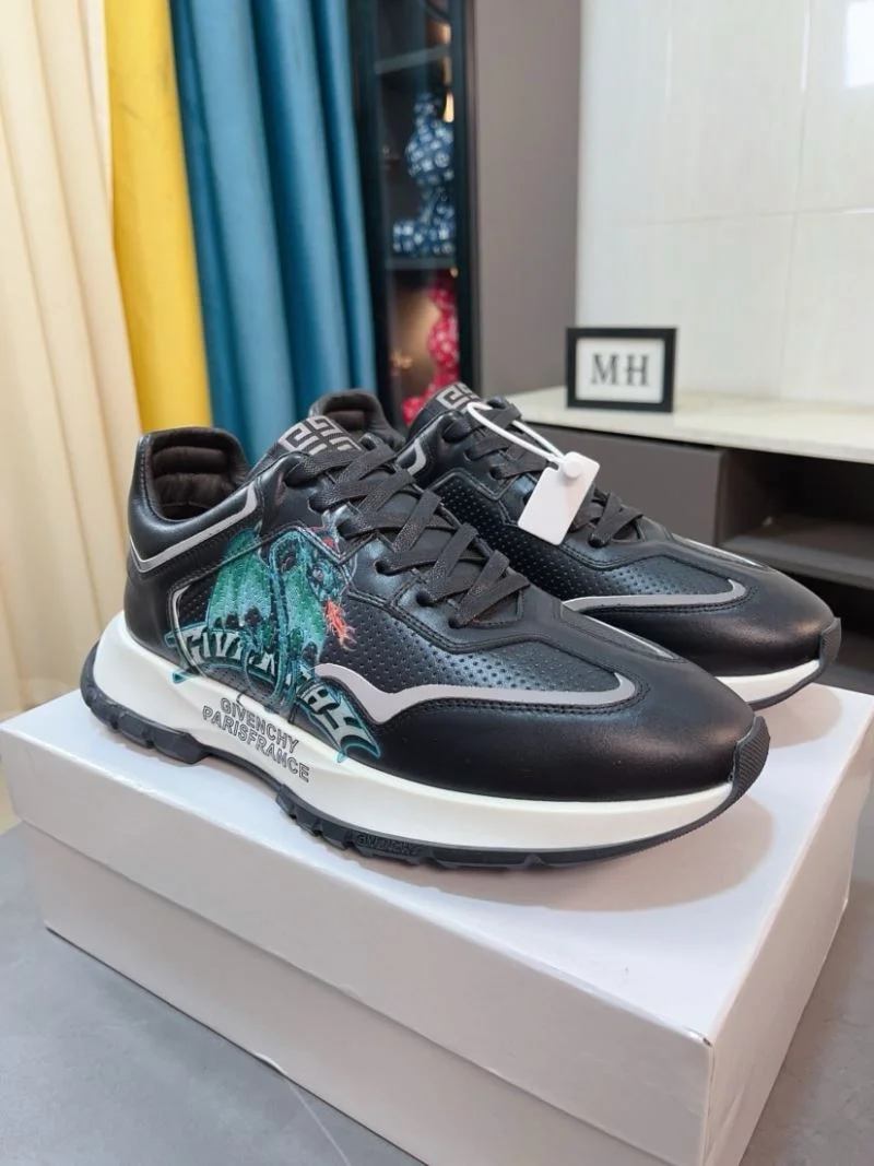 Durable Givenchy Shoes 4572