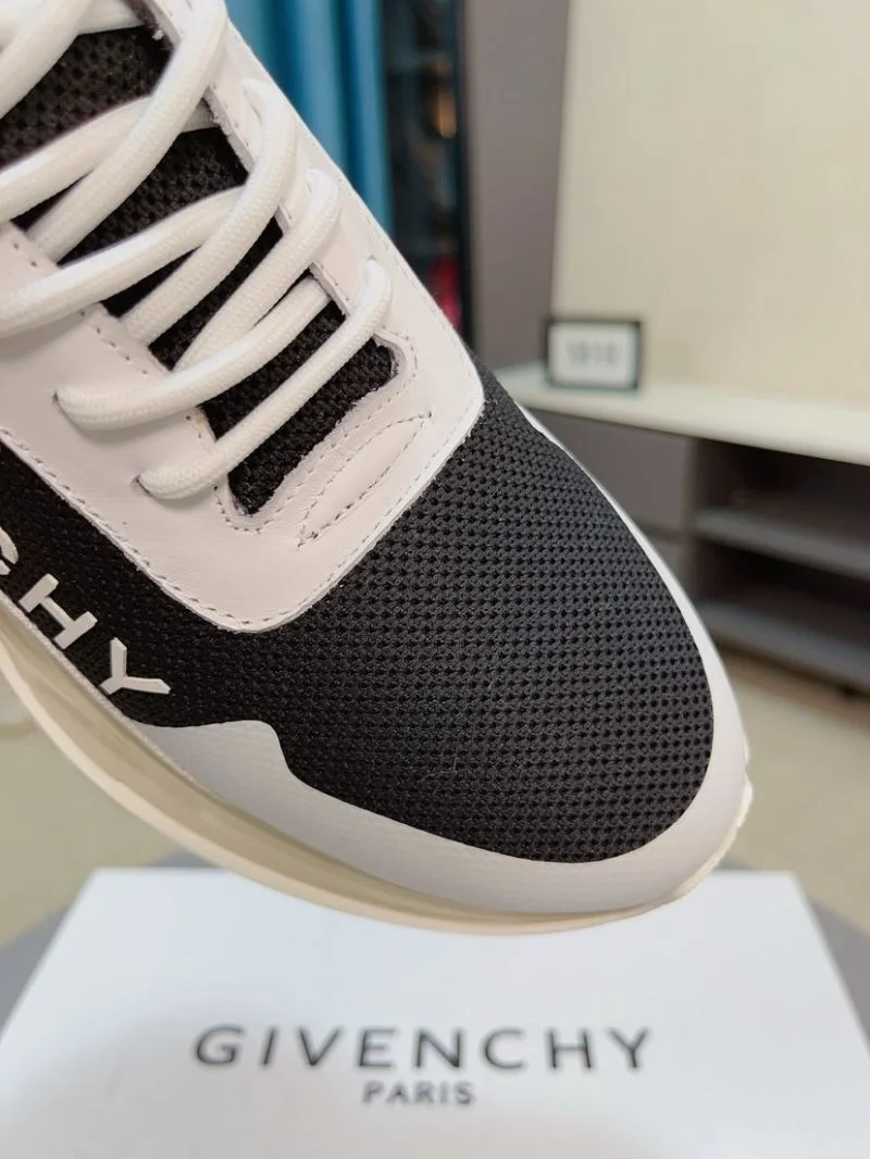 SunProtective Givenchy Shoes 4526