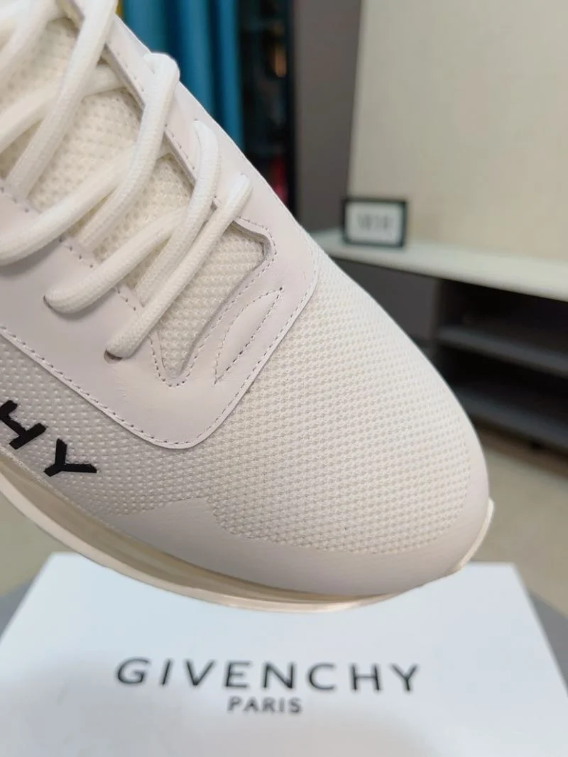 Givenchy Shoes WaterResistant 4557